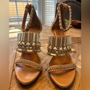 Rachel Roy Studded Pumps size 8.5